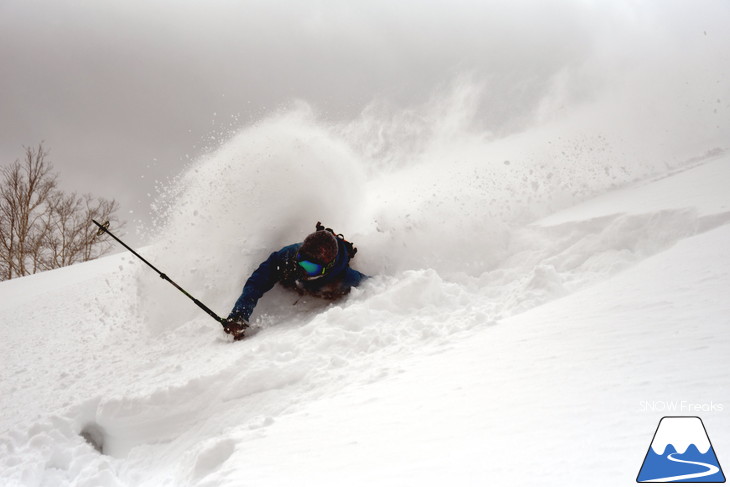 いざ極寒パウダーへ！占冠バックカントリースキー・Backcountry Skiing！